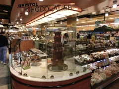 そして赤ワインと